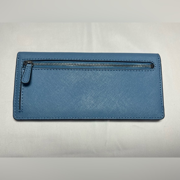 Michael Kors Sky Blue Clutch Wallet - Picture 2 of 9